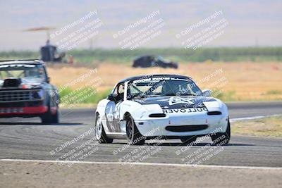 media/Sep-29-2024-24 Hours of Lemons (Sun) [[6a7c256ce3]]/Sunrise (1115a-1130a)/